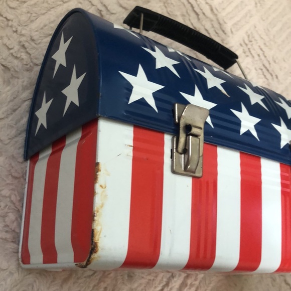 Vintage 1970’s Aladdin Industries American Flag lunchbox - Picture 15 of 16